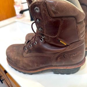 Chippewa work boots, great condition.